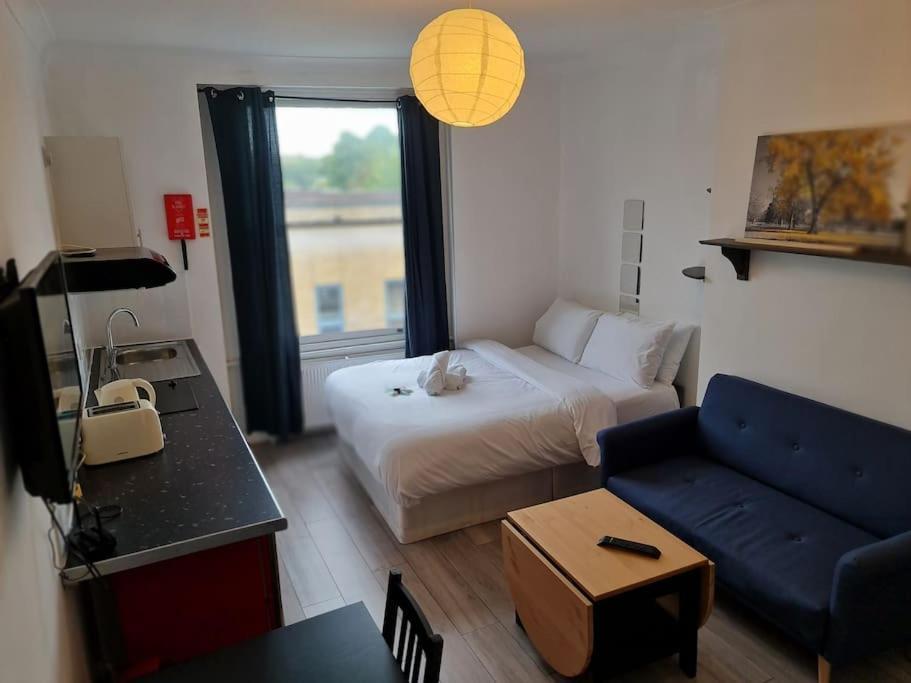 Chic & Modern Studio In Caledonian Rd London Exterior photo